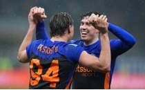 Barcelona'n�n Bastoni plan�