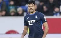 Ozan Kabak'a �talya'dan yak�n takip