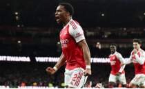 Arsenal, Chelsea'ye �ans tan�mad�!