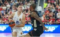 Anadolu Efes son saniyede kazand�!