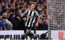 Newcastle United, Chelsea'yi Gordon ile devirdi!