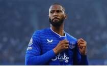 Everton, evinde Chelsea'yi y�kt�!