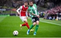 Betis, Portekiz'den avantajl� d�n�yor