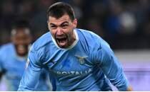 Lazio penalt�larla finalde! Atalanta'y� eledi