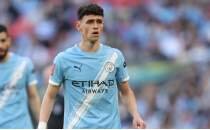 Manchester City'de Phil Foden'a yeni s�zle�me