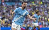 Bernardo Silva, gelece�i i�in karar�n� erteledi!