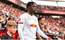 Galatasaray'�n yeni stoperi: Chadaille Bitshiabu