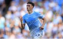 Manchester City'de Phil Foden'a yeni s�zle�me