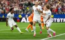 Sahne yine Haaland'�n! Norve� son nefeste turlad�