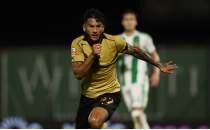 Sporting, deplasmanda farkl� kazand�