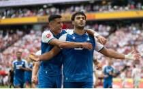 Ozan Kabak'�n �abas� K�ln'e kar�� yetmedi!