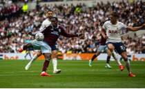 Aston Villa ilk kez g�ld�, Tottenham golle tan��t�!