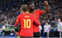 Bel�ika, �talya'y� iki golle devirdi!