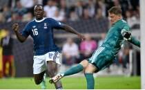 N�bel'li Almanya evinde kay�p!