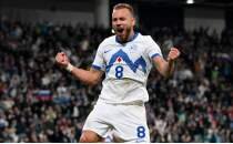 Slovenya, Kuzey Makedona'y� iki golle ge�ti