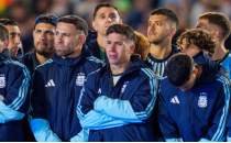 Enzo Fernandez'den Messi itiraf�: 'Beni �oke etti'