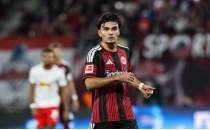 Adi H�tter'den Can Uzun'a ele�tiri!