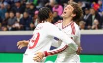 �ampiyonlar Ligi'nde m�thi� d�ello: 9 gol at�ld�!