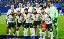 Manchester United'da soyunma odas� krizi!