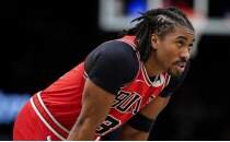 Jaden Ivey, Bulls'tan g�nderildi! LGBTQ+ ve Curry 'sahte Hristiyan' a��klamalar�...