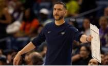 Pelicans, James Borrego ile yollar�n� ay�rmaya haz�rlan�yor