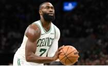 Pelicans, Jaylen Brown i�in dev takas haz�rl���nda