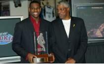 Julius Erving, LeBron James'i neden t�m zamanlar listesine almad�?