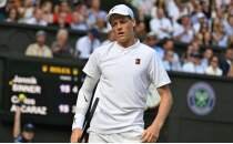 Sinner Wimbledon'da �eyrek finale y�kseldi