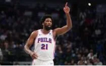 Embiid, 76ers y�netimine seslendi: 'Tak�m� geli�tirin!'