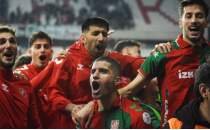 Kar��yaka, �zmir derbisinde g�len taraf