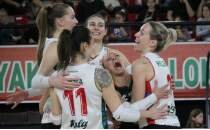 Kar��yaka filede Bodrum deplasman�nda terleyecek