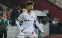 Kar��yaka ile Fenerbah�e anla�amad�, Adem Ye�ilyurt tak�m�nda kald�