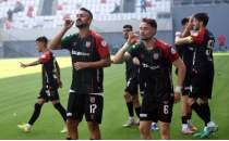 Kar��yaka'da i� transfer mesaisi!