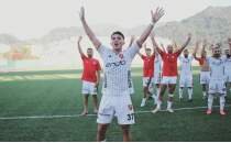 Kar��yaka'da g�ndem Mert Torlak