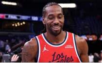 Kawhi Leonard, Clippers'tan Raptors'a takasland�