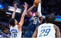 Mavericks, Khris Middleton'a buyout i�in ye�il ���k yakt�