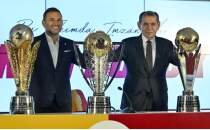 Galatasaray'� rekorlarla zirveye ta��d�lar