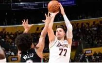 Luka 36 att�; Lakers, Grizzlies'e kar�� geriden gelerek kazand�