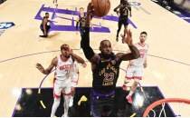 Rockets, Alperen'in 'double double'�na ra�men Lakers'a kaybetti