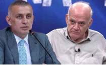 Ahmet �akar'dan Hac�osmano�lu i�in fla� s�zler