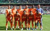 Ba�ak�ehir, Gaziantep FK'y� a��rl�yor