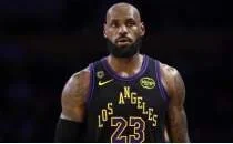 Pelinka: 'LeBron James'i gelecek sezon da kadromuzda g�rmek isteriz'