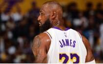 76ers'�n y�ld�zlar� LeBron'u Philadelphia'ya gelmeye ikna etmeye �al���yor