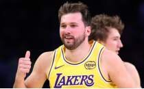 Barkley: 'Lakers'�n kadrosu, 2024 Mavericks'ten daha iyi olabilir'