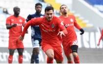 Manisa evinde Sar�yer'i a��rl�yor