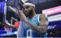 'Lakers, Hunter veya Bridges takas�na zorlan�yor' iddias�