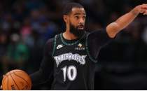 Wolves, tak�mdan g�nderdi�i Mike Conley'yi yeniden kadroya katt�