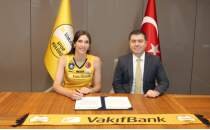 Naz Aydemir Akyol 8 y�l aradan sonra Vak�fBank'ta