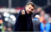 Galatasaray, stoper transferini rafa kald�rd�