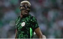 Victor Osimhen, Avrupa'da man�etleri sallad�!